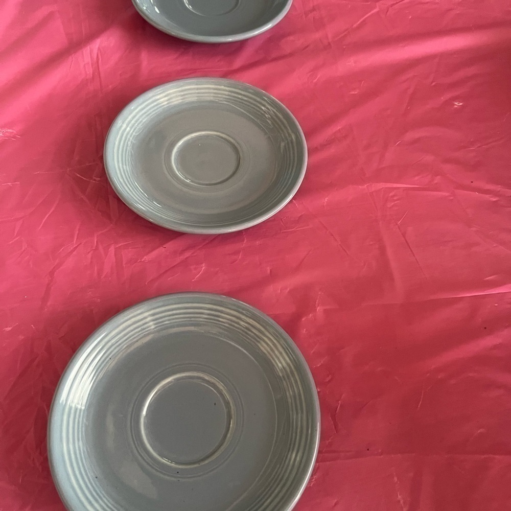 🌿FIESTA VINTAGE SAUCER PLATES - Picture 4 of 4